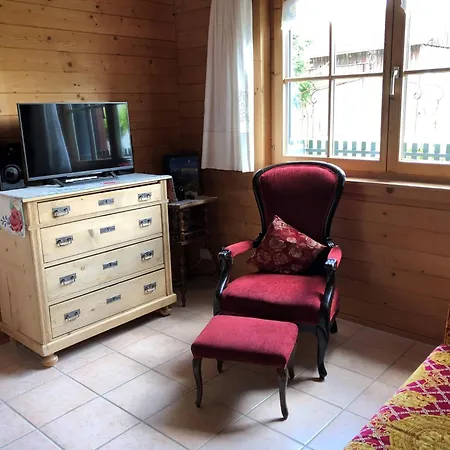 Rotes Haus Romantik Appartement *
